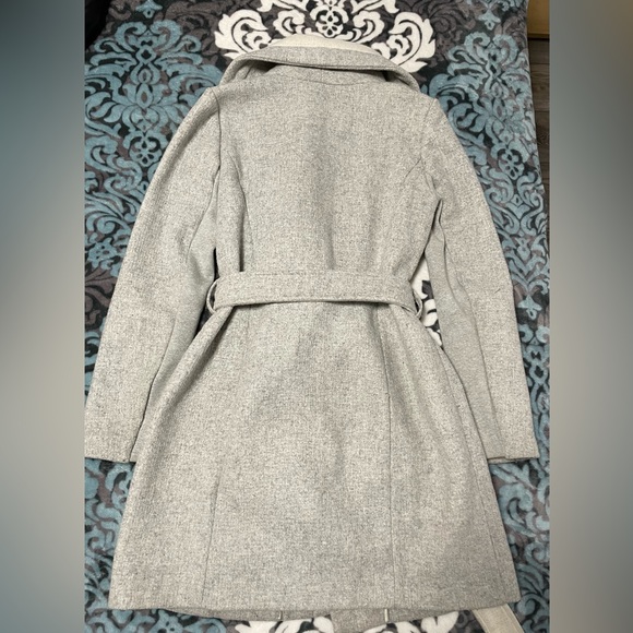 BCBGeneration Grey Coat - Picture 3 of 7